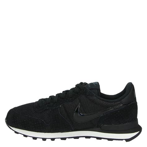 nike internationalist dames zwart|nike women's internationalist sneakers.